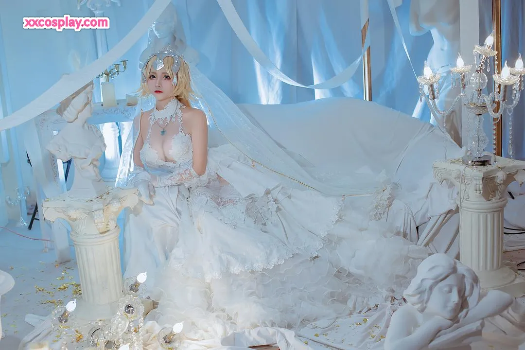 Nisa as Fate's Jeanne d'Arc Bride